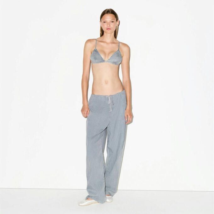 VEVET LOUNGE TRIANGLE BRALETTE