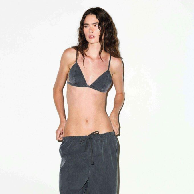 VEVET LOUNGE TRIANGLE BRALETTE
